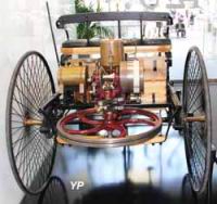 Benz, Tricycle (photo Yalta Production) (1886) (7)